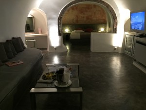 ギリシャハネムーン①出発からサントリーニ島〜