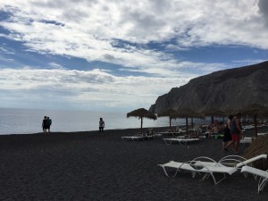 ギリシャハネムーン④〜サントリーニ島、フィラの街、海、ロバに乗る〜