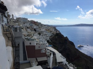 ギリシャハネムーン④〜サントリーニ島、フィラの街、海、ロバに乗る〜