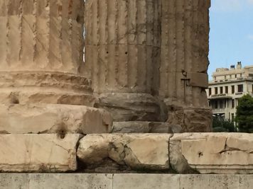 連絡先の交換は必須 連絡先の交換は必須