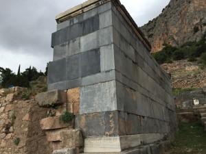 ギリシャハネムーン⑥〜デルフィ、メテオラ〜