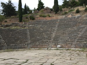 ギリシャハネムーン⑥〜デルフィ、メテオラ〜