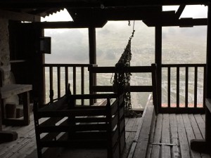 ギリシャハネムーン⑥〜デルフィ、メテオラ〜