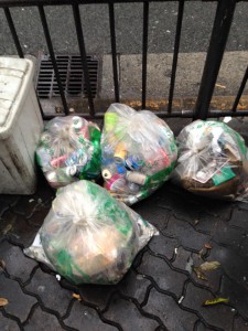 第45回、大阪梅田東通り商店街清掃ボランティア 第45回、大阪梅田東通り商店街清掃ボランティア