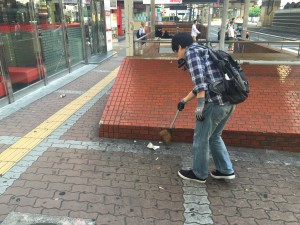 【第72回】大阪梅田阪急東通り商店街清掃ボランティア活動報告 【第72回】大阪梅田阪急東通り商店街清掃ボランティア活動報告