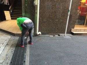 【第72回】大阪梅田阪急東通り商店街清掃ボランティア活動報告 【第72回】大阪梅田阪急東通り商店街清掃ボランティア活動報告