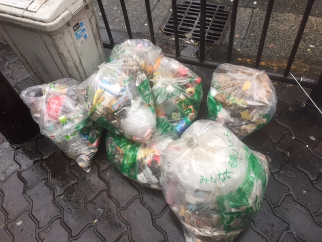 【第100回】大阪 梅田 東通り商店街の清掃ボランティア活動報告 【第100回】大阪 梅田 東通り商店街の清掃ボランティア活動報告