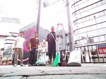 第233回 東通りを楽しく綺麗にする会に参加しました! 第233回 東通りを楽しく綺麗にする会に参加しました!