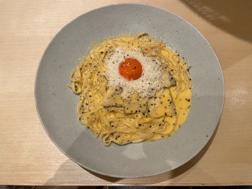 妻と阪急百貨店の「やまねや生パスタ研究所」でランチして来ました 妻と阪急百貨店の「やまねや生パスタ研究所」でランチして来ました