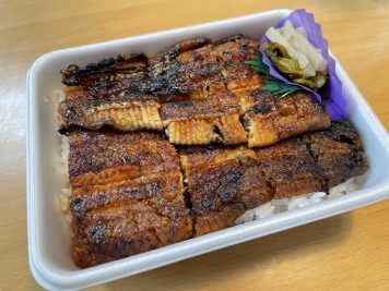 うなぎ弁当を食べながら共感について考えてみました うなぎ弁当を食べながら共感について考えてみました