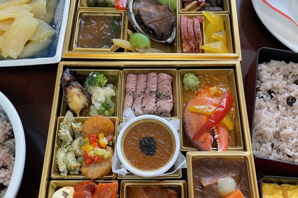 「婚活を自分1人で頑張る」に潜んでいる罠とは? 「婚活を自分1人で頑張る」に潜んでいる罠とは?